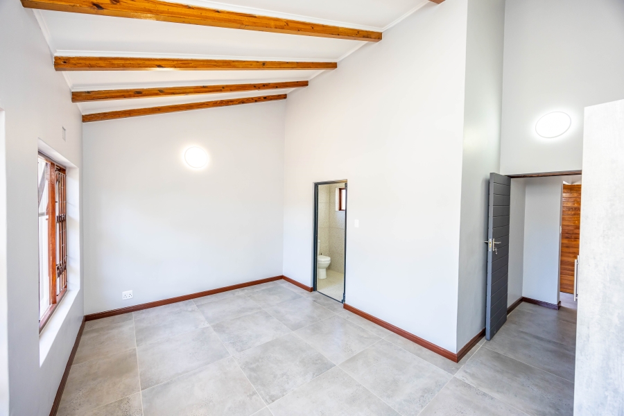 4 Bedroom Property for Sale in Blue Bend Eastern Cape